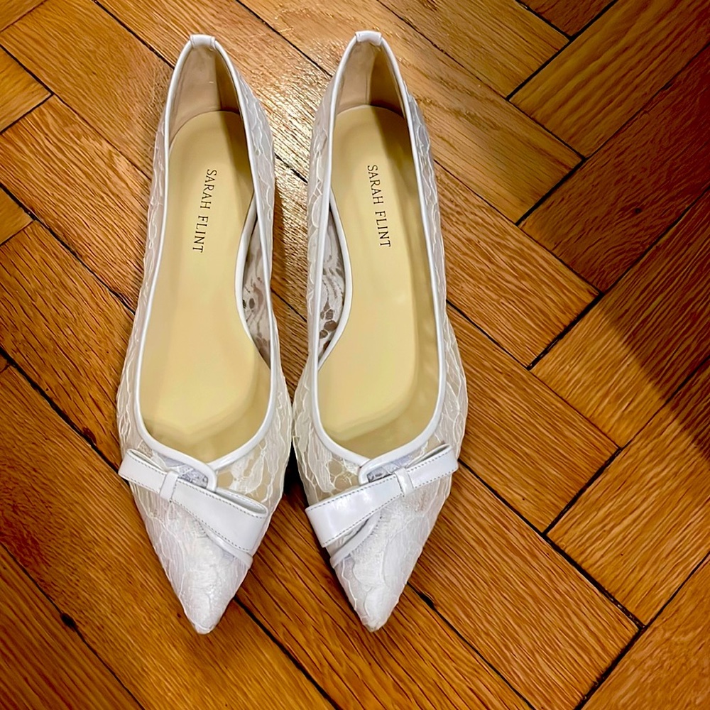 Sarah Flint ‘Natalie’ white lace flats. New with box and dust bag